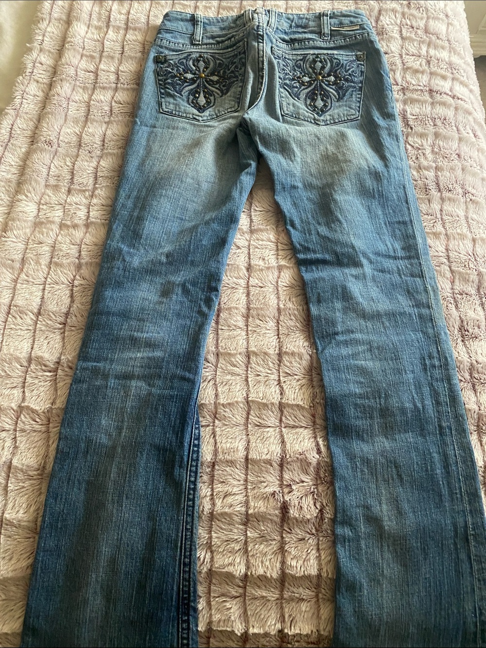 Embroidered Back Pocket Blue Boot-Cut Jeans for Women